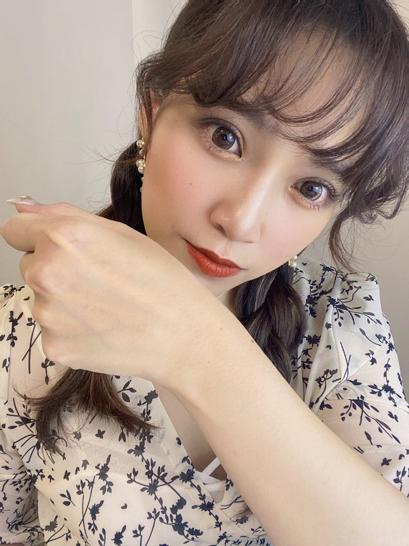 女人知己試用大隊,MakeCover底妝精靈3秒隱形薄膜保濕控油定妝噴霧,
MakeCover底妝精靈3D玻尿酸完美貼合妝前乳,清爽,保濕,無負擔