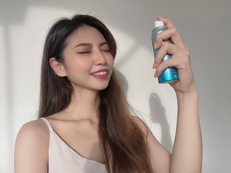 女人知己試用大隊,MakeCover底妝精靈3秒隱形薄膜保濕控油定妝噴霧,
MakeCover底妝精靈3D玻尿酸完美貼合妝前乳,清爽,保濕,無負擔