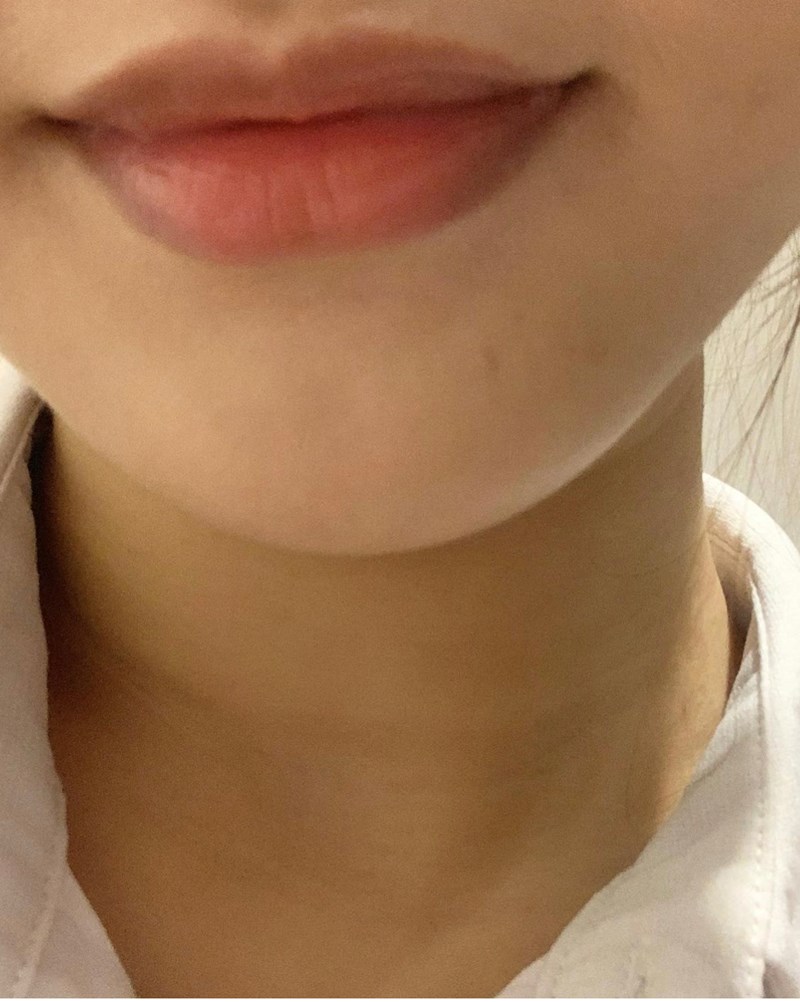 女人知己試用大隊,口碑行銷,部落客行銷,OSEUR歐絲爾時尚經典唇膏-08陽光金盞,防止嘴唇乾裂,唇色蒼白問題,唇紋明顯問題,滋潤保濕,自然水潤,含多重保濕滋養成分,使嘴唇光滑,撫平嘴唇細紋,保護嘴唇,透明感自然唇色,瞬間轉換紅潤好氣色