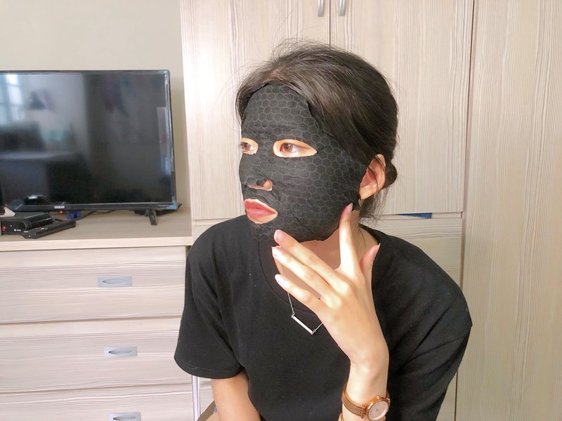 女人知己試用大隊,口碑行銷,部落客行銷,Dr.CARE凱兒生技 黑耀奇肌超導亮白面膜,Dr. CARE,凱兒生技,黑耀奇肌超導亮白面膜,石墨烯面膜布,敏感肌亮白,黑耀奇肌