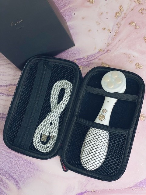 女人知己試用大隊,口碑行銷,部落客行銷,Kirei 黃金美顏凍齡儀,Kirei黃金導入緊緻儀,Kirei黃金亮膚儀,Kirei,黃金美顏凍齡儀,深層導入緊緻,裸肌,嫩膚,美膚導入儀,淨顏嫩膚,一機底四種功效,深層緊緻,通暢毛孔,緊緻毛孔,淨化毛孔,亮白,使肌膚留住保養品,恢復肌膚彈性,彈力肌膚,緊俏,重返年輕,豐潤肌膚,細緻肌膚,恢復生機,活化,Kirei 逆天奇機