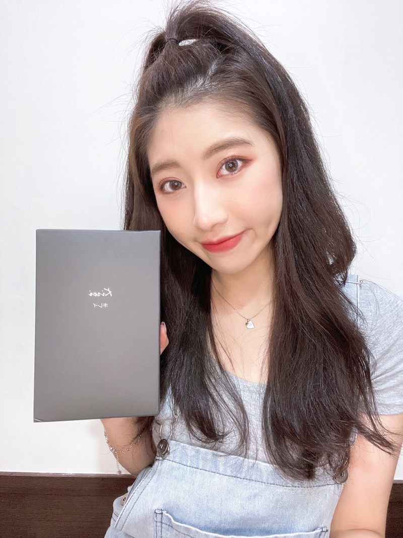 女人知己試用大隊,口碑行銷,部落客行銷,Kirei 黃金美顏凍齡儀,Kirei黃金導入緊緻儀,Kirei黃金亮膚儀,Kirei,黃金美顏凍齡儀,深層導入緊緻,裸肌,嫩膚,美膚導入儀,淨顏嫩膚,一機底四種功效,深層緊緻,通暢毛孔,緊緻毛孔,淨化毛孔,亮白,使肌膚留住保養品,恢復肌膚彈性,彈力肌膚,緊俏,重返年輕,豐潤肌膚,細緻肌膚,恢復生機,活化,Kirei 逆天奇機