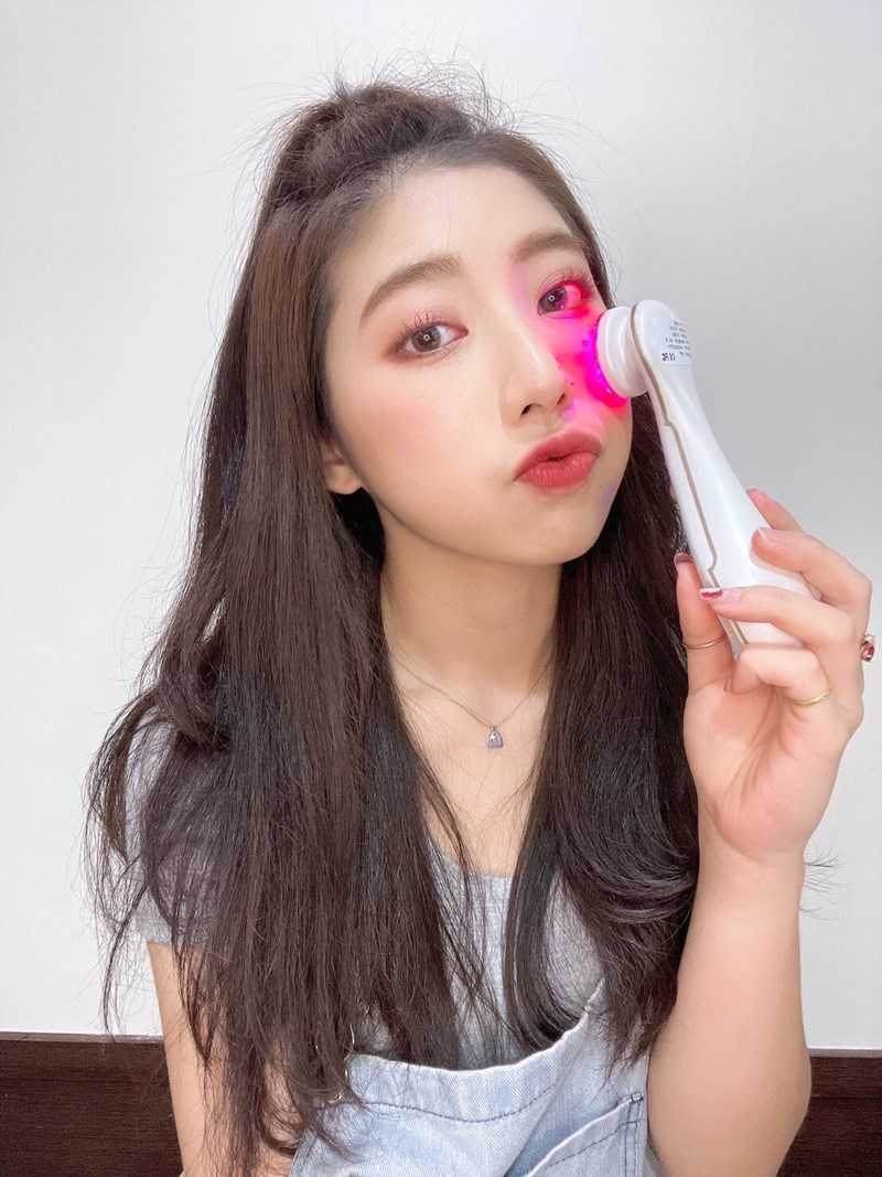 女人知己試用大隊,口碑行銷,部落客行銷,Kirei 黃金美顏凍齡儀,Kirei黃金導入緊緻儀,Kirei黃金亮膚儀,Kirei,黃金美顏凍齡儀,深層導入緊緻,裸肌,嫩膚,美膚導入儀,淨顏嫩膚,一機底四種功效,深層緊緻,通暢毛孔,緊緻毛孔,淨化毛孔,亮白,使肌膚留住保養品,恢復肌膚彈性,彈力肌膚,緊俏,重返年輕,豐潤肌膚,細緻肌膚,恢復生機,活化,Kirei 逆天奇機