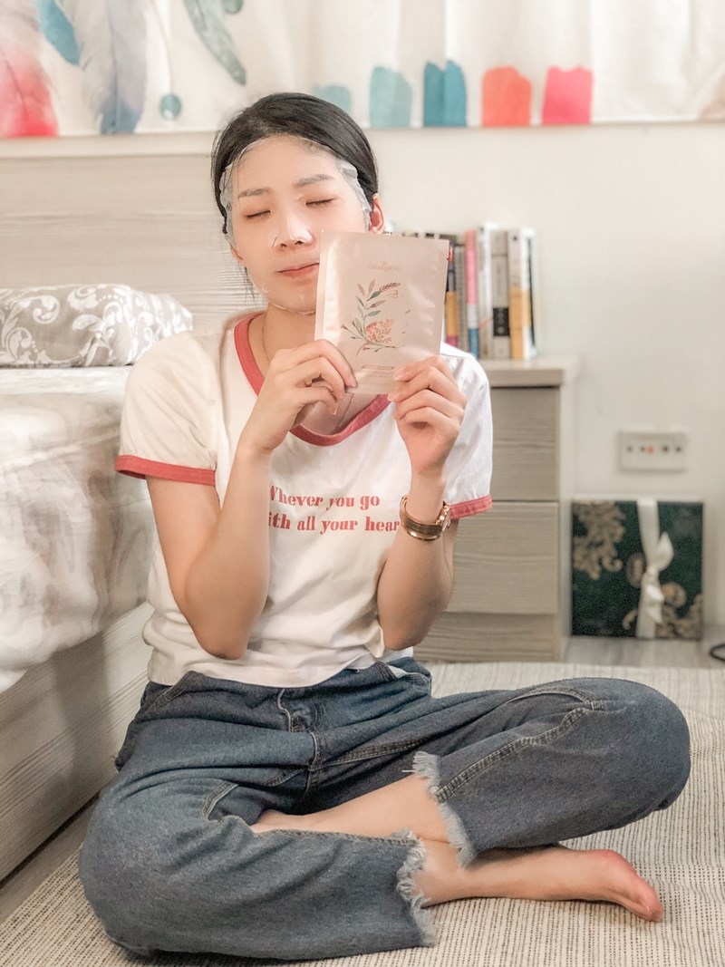 女人知己試用大隊,口碑行銷,部落客行銷,We Charming高效駐顏植萃調理面膜,we charming唯睛品,高顏值,高顏植,高效駐顏植萃調理面膜,長效保濕,緊緻提亮,乾性肌膚,改善暗沉,溫和,柔嫩,亮白,調理,舒緩,修護,素顏,自信裸肌,部落客推薦