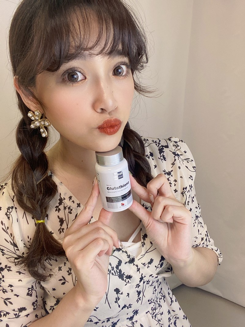 女人知己試用大隊,口碑行銷,部落客行銷,SMOL澄淨亮妍複方膠囊,SMOL,妮萃美,SMOL莫斯,澄淨亮妍複方膠囊,穀光甘肽,GSH,血橙,圓酵母,幫助入睡,日本,glutathione,賽洛美,養顏美容,助眠,吃的青春露,亮妍透光,好氣色