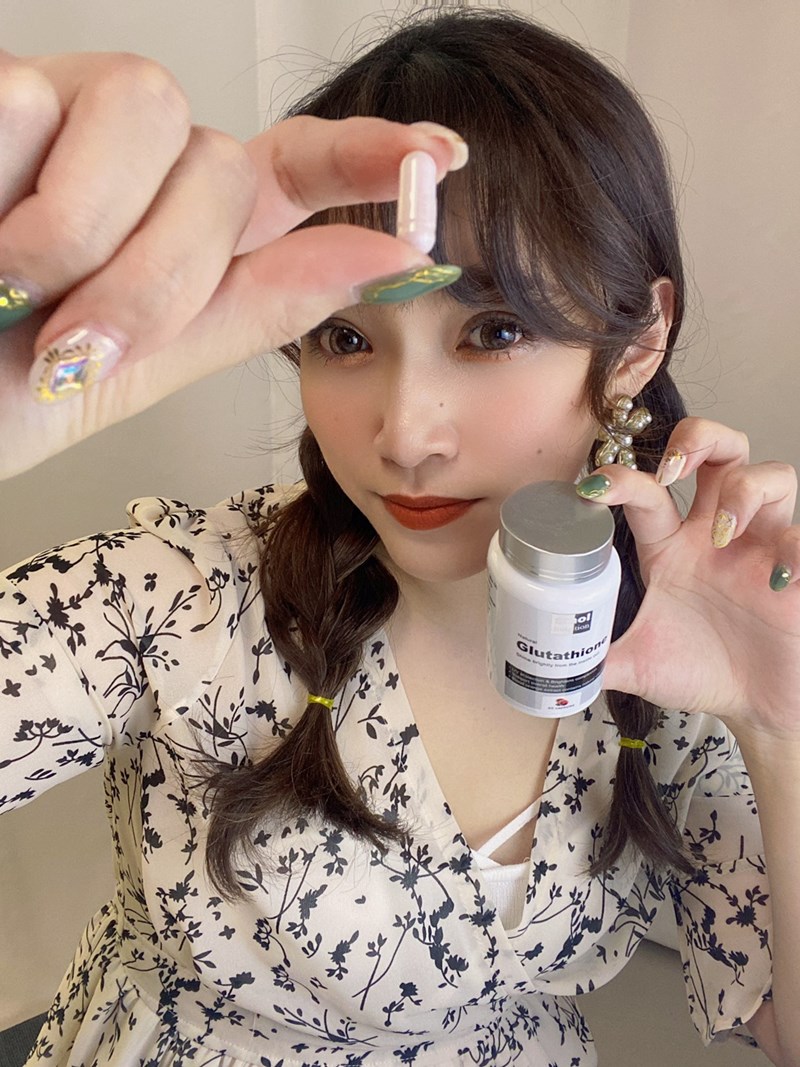 女人知己試用大隊,口碑行銷,部落客行銷,SMOL澄淨亮妍複方膠囊,SMOL,妮萃美,SMOL莫斯,澄淨亮妍複方膠囊,穀光甘肽,GSH,血橙,圓酵母,幫助入睡,日本,glutathione,賽洛美,養顏美容,助眠,吃的青春露,亮妍透光,好氣色