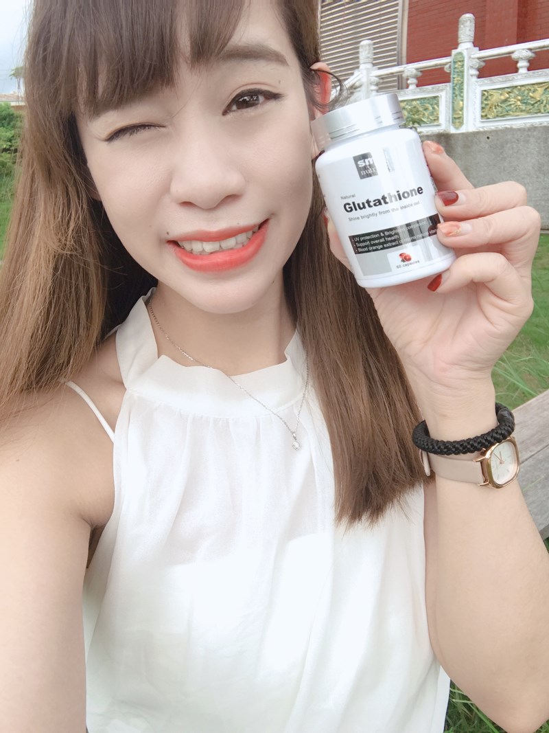 女人知己試用大隊,口碑行銷,部落客行銷,SMOL澄淨亮妍複方膠囊,SMOL,妮萃美,SMOL莫斯,澄淨亮妍複方膠囊,穀光甘肽,GSH,血橙,圓酵母,幫助入睡,日本,glutathione,賽洛美,養顏美容,助眠,吃的青春露,亮妍透光,好氣色