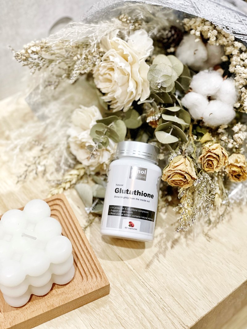 女人知己試用大隊,口碑行銷,部落客行銷,SMOL澄淨亮妍複方膠囊,SMOL,妮萃美,SMOL莫斯,澄淨亮妍複方膠囊,穀光甘肽,GSH,血橙,圓酵母,幫助入睡,日本,glutathione,賽洛美,養顏美容,助眠,吃的青春露,亮妍透光,好氣色