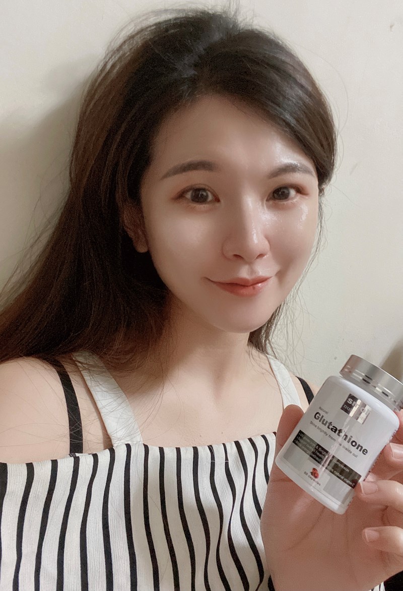 女人知己試用大隊,口碑行銷,部落客行銷,SMOL澄淨亮妍複方膠囊,SMOL,妮萃美,SMOL莫斯,澄淨亮妍複方膠囊,穀光甘肽,GSH,血橙,圓酵母,幫助入睡,日本,glutathione,賽洛美,養顏美容,助眠,吃的青春露,亮妍透光,好氣色