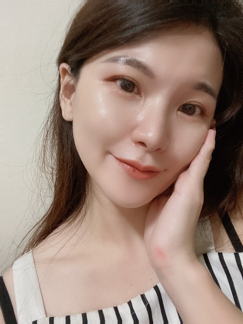 女人知己試用大隊,口碑行銷,部落客行銷,SMOL澄淨亮妍複方膠囊,SMOL,妮萃美,SMOL莫斯,澄淨亮妍複方膠囊,穀光甘肽,GSH,血橙,圓酵母,幫助入睡,日本,glutathione,賽洛美,養顏美容,助眠,吃的青春露,亮妍透光,好氣色