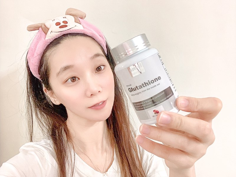 女人知己試用大隊,口碑行銷,部落客行銷,SMOL澄淨亮妍複方膠囊,SMOL,妮萃美,SMOL莫斯,澄淨亮妍複方膠囊,穀光甘肽,GSH,血橙,圓酵母,幫助入睡,日本,glutathione,賽洛美,養顏美容,助眠,吃的青春露,亮妍透光,好氣色