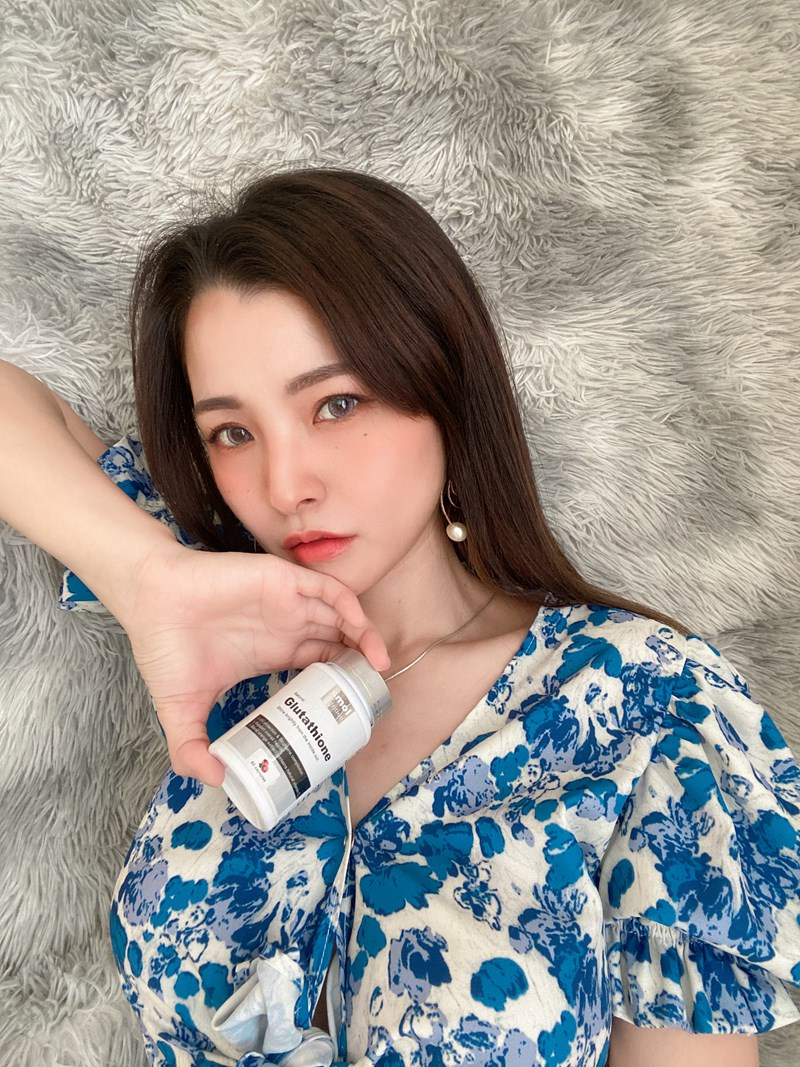 女人知己試用大隊,口碑行銷,部落客行銷,SMOL澄淨亮妍複方膠囊,SMOL,妮萃美,SMOL莫斯,澄淨亮妍複方膠囊,穀光甘肽,GSH,血橙,圓酵母,幫助入睡,日本,glutathione,賽洛美,養顏美容,助眠,吃的青春露,亮妍透光,好氣色