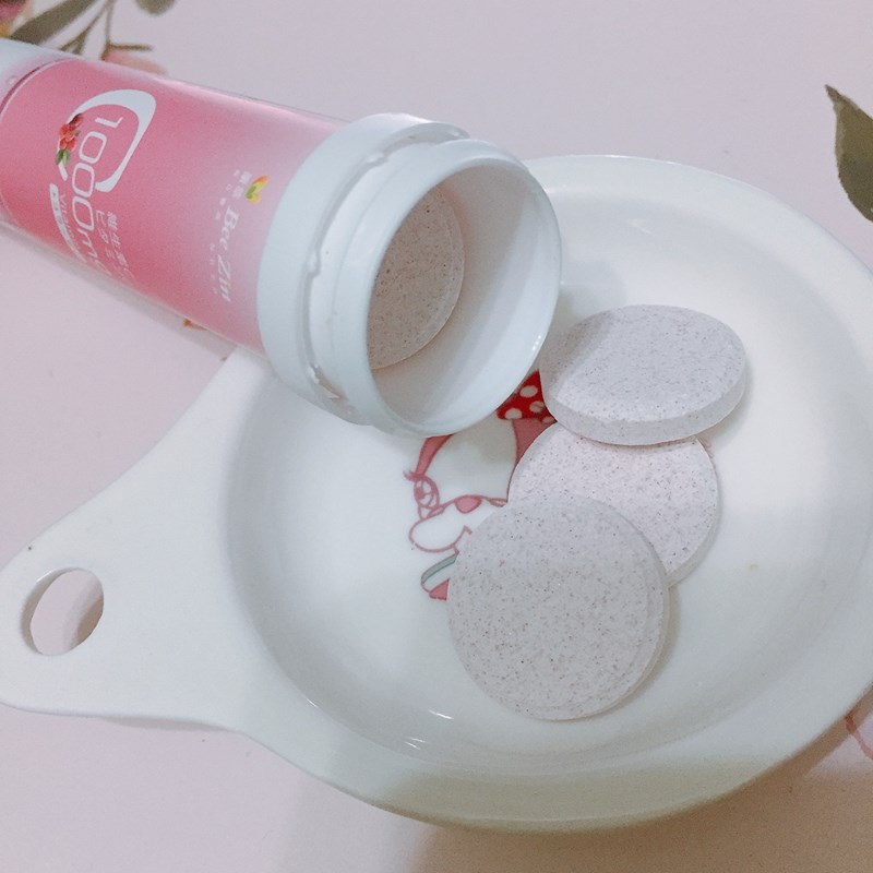 女人知己試用大隊,口碑行銷,部落客行銷,康萃 維生素C1000膠原發泡錠,BeeZin康萃,維生素C膠原發泡錠,1000mgVit.C,Vit.C膠原發泡錠,瑞莎,好氣色,促進膠原蛋白形成,促進鐵吸收,具抗氧化作用,粉紅蔓越莓口味