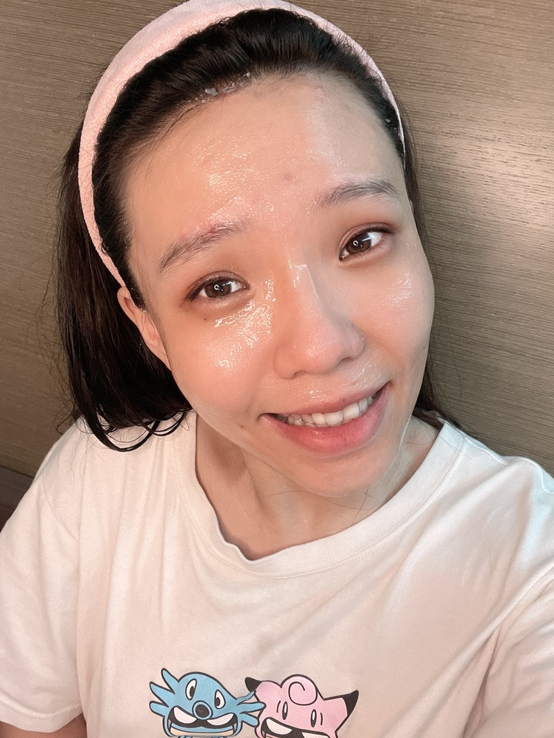 女人知己試用大隊,CORESENCE 蔻仙詩極地冰河醣凍膜,將南極醣蛋白修護力與玻尿酸保濕力注入保濕凍膜中,深度調節肌底造水力,密集補水,改善粗糙感肌膚,讓水嫩效果更持久,鎖水保濕再升級,南極醣蛋白,海藻糖,透明質酸鈉,金縷梅,薰衣草,天竺葵