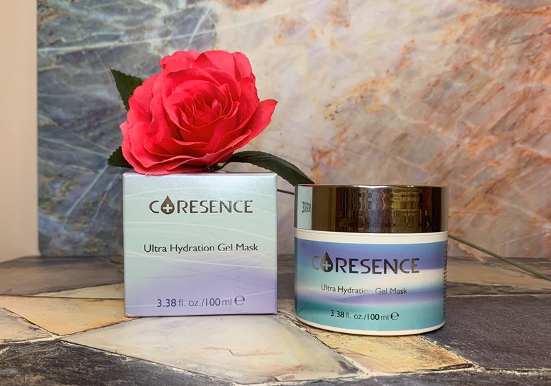 女人知己試用大隊,CORESENCE 蔻仙詩極地冰河醣凍膜,將南極醣蛋白修護力與玻尿酸保濕力注入保濕凍膜中,深度調節肌底造水力,密集補水,改善粗糙感肌膚,讓水嫩效果更持久,鎖水保濕再升級,南極醣蛋白,海藻糖,透明質酸鈉,金縷梅,薰衣草,天竺葵