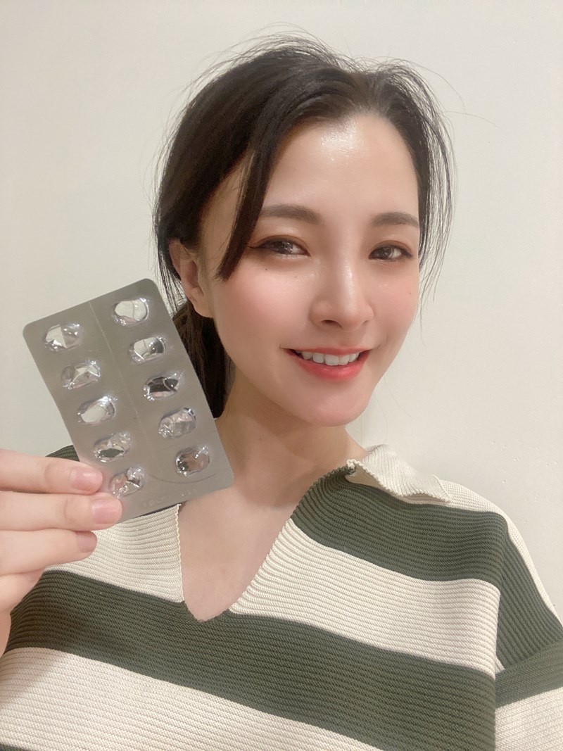 女人知己試用大隊,口碑行銷,部落客行銷,Angel LaLa 天使娜拉黃金倍纖印加果油液態軟膠囊,楊謹華,Angel LaLa,天使娜拉,黃金倍孅印加果油 星星果油,印加果油,促進新陳代謝