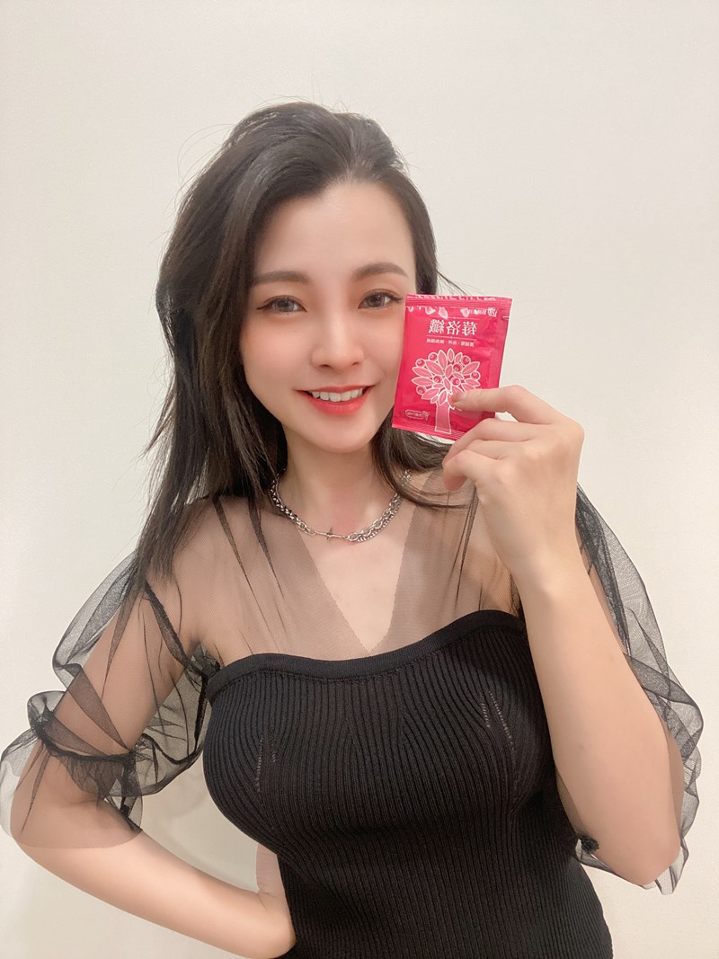 女人知己試用大隊,口碑行銷,部落客行銷,柏諦生技莓洛纖,榮獲SNQ國家品質標章,榮獲BODY雜誌體面奧斯卡榮美榜五星獎,蔓越莓,洛神花萃取物,膳食纖維,草本植物萃取,添加膳食纖維，調節生理機能,養顏美容
