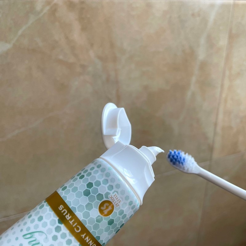 女人知己試用大隊,口碑行銷,部落客行銷,Zeola蕾歐樂閃亮全效牙膏,ZEOLA,蕾歐樂,安全亮白,12種有效成分,日本Zettoc專業口腔大廠製造,65年研發經驗,專業無瑕亮白配方