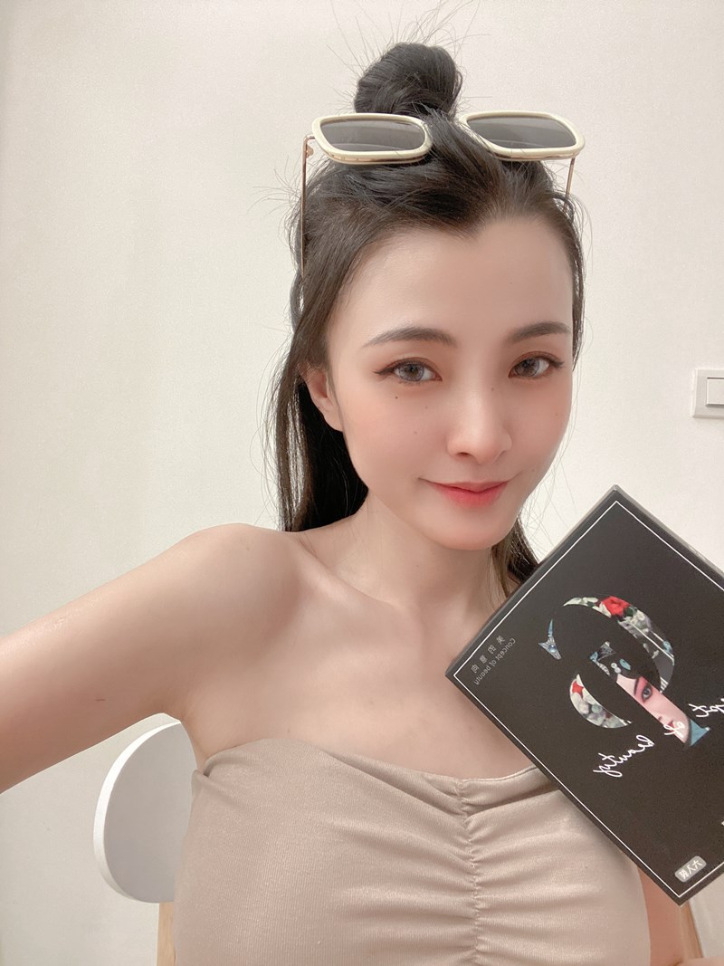 女人知己試用大隊,口碑行銷,部落客行銷,美的意向頂級專業面膜Concept of beauty,原物料與配方來至日本,保濕力可維持至隔天,易上妝不脫妝,保濕,海茴香,七葉樹萃取,氣墊布膜,撫平細紋,積雪草,角鯊烷,亮白,雪絨花,橄欖葉萃取,尿囊素,仙人掌,竹炭黑面膜,肌膚會呼吸,清爽不油膩