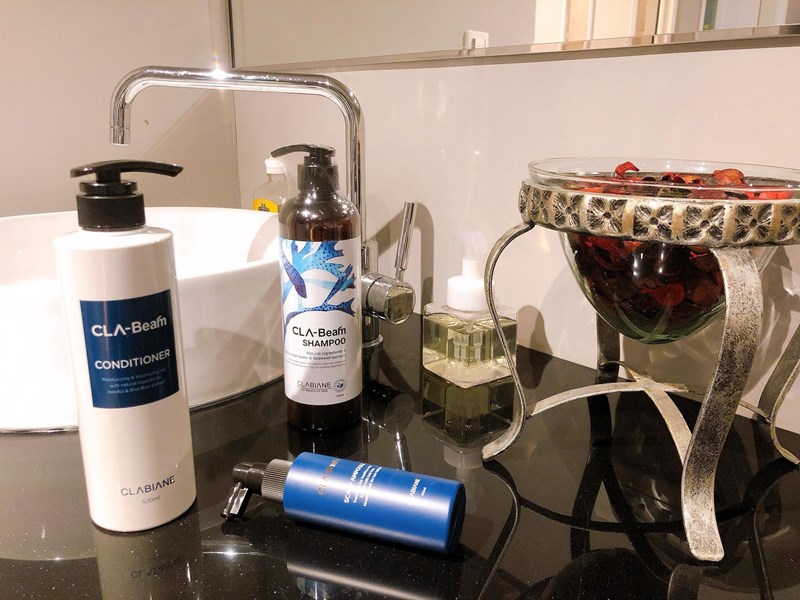 女人知己試用大隊,口碑行銷,部落客行銷,雅諾士植萃賦活禮盒組,植萃賦活禮盒組,植萃賦活淨化潔淨露,植萃賦活滋養護髮素,植萃賦活滋養頭皮安瓶,頭皮養護,居家頭皮保養,強健髮根,滋養頭皮,改善毛燥髮質,毛髮豐盈,調理頭皮,滋養毛髮,洗髮精推薦,髮品推薦