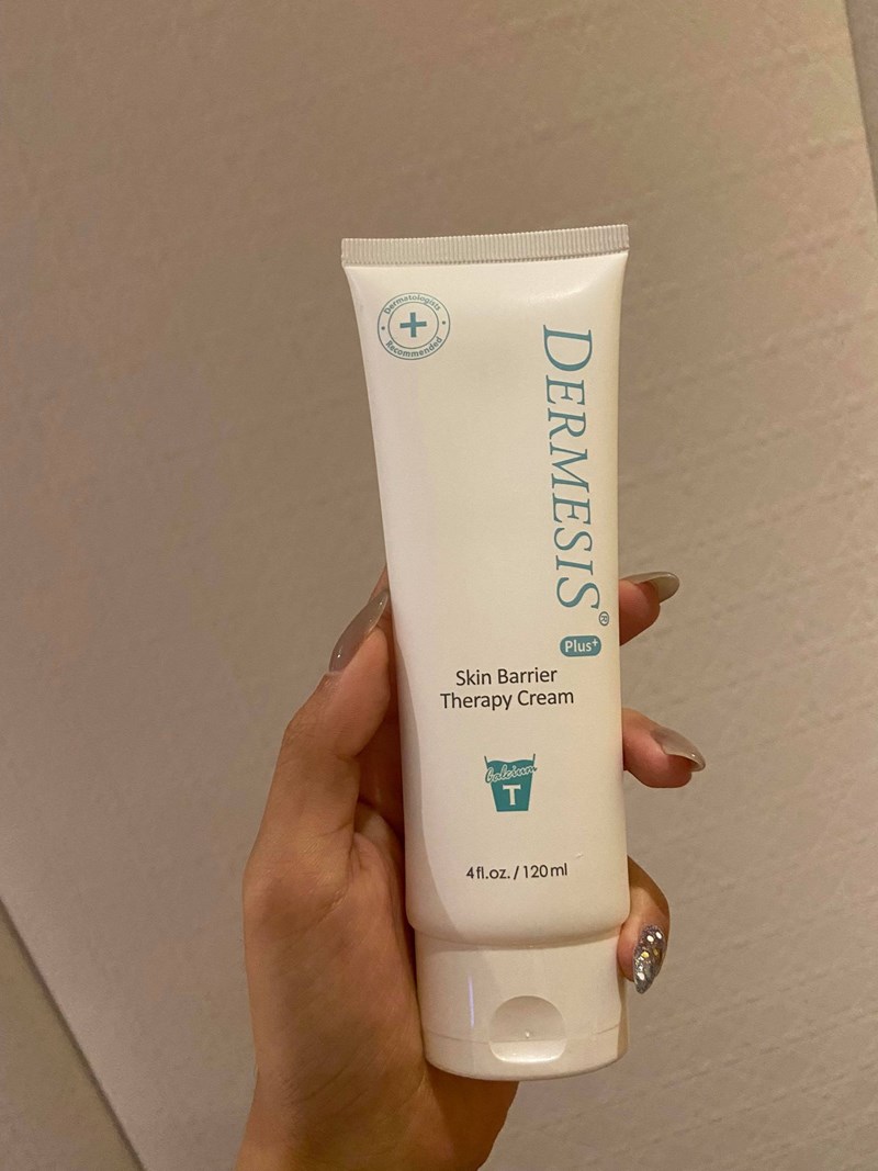 女人知己試用大隊,口碑行銷,部落客行銷,Dermesis迪敏施 Plus 涵鈣休異膚乳霜 滋潤型 120ml,Dermesis迪敏施,滋潤,保溼,舒緩,針對敏感性肌膚皮膚修護屏障,保溼性佳,更加滋潤,減緩水分散失,修護乾燥,有效預防皮膚乾裂,減少肌膚脫屑/脫皮,保濕舒緩,長效滋潤,俢護健康肌