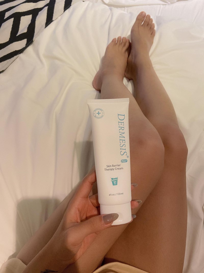 女人知己試用大隊,口碑行銷,部落客行銷,Dermesis迪敏施 Plus 涵鈣休異膚乳霜 滋潤型 120ml,Dermesis迪敏施,滋潤,保溼,舒緩,針對敏感性肌膚皮膚修護屏障,保溼性佳,更加滋潤,減緩水分散失,修護乾燥,有效預防皮膚乾裂,減少肌膚脫屑/脫皮,保濕舒緩,長效滋潤,俢護健康肌