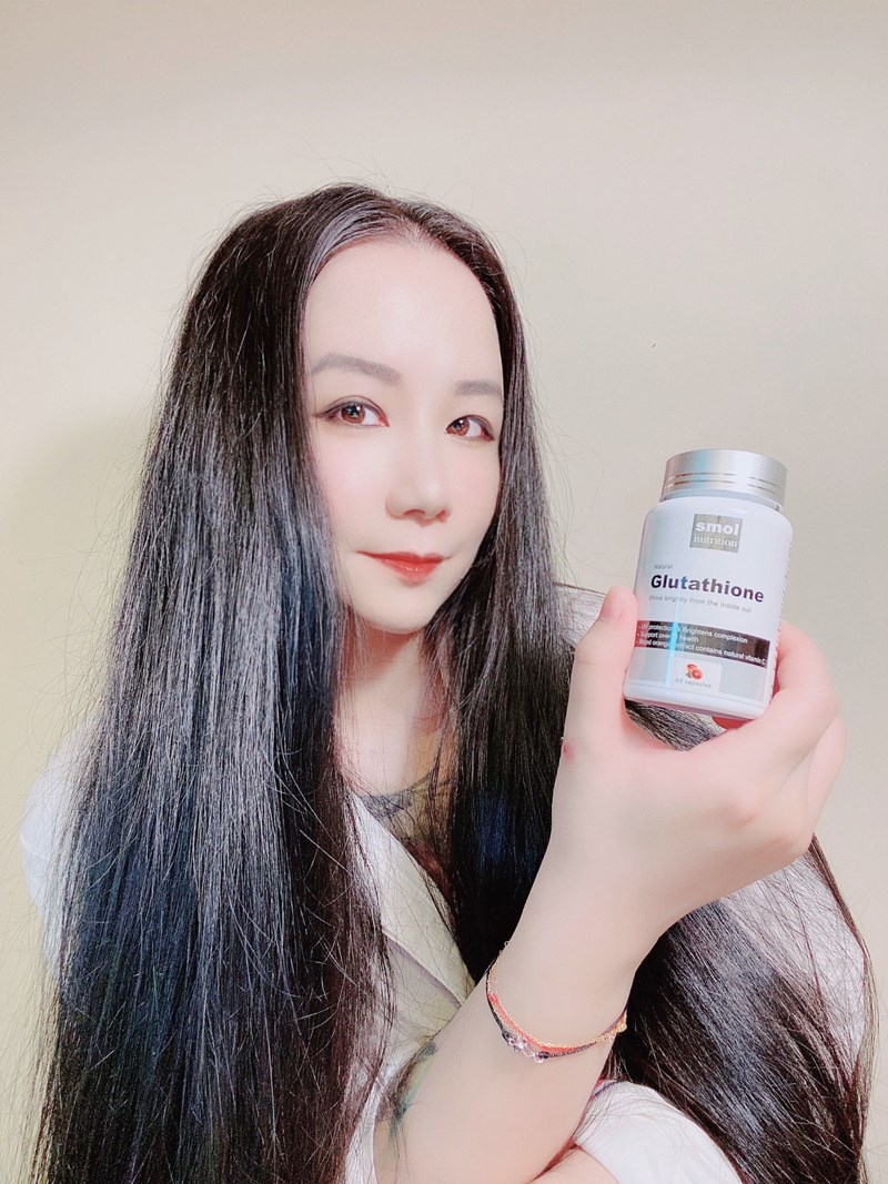 女人知己試用大隊,口碑行銷,部落客行銷,SMOL澄淨亮妍複方膠囊,SMOL,妮萃美,SMOL莫斯,澄淨亮妍複方膠囊,穀光甘肽,GSH,血橙,圓酵母,幫助入睡,日本,glutathione,賽洛美,養顏美容,助眠,吃的青春露,亮妍透光,好氣色