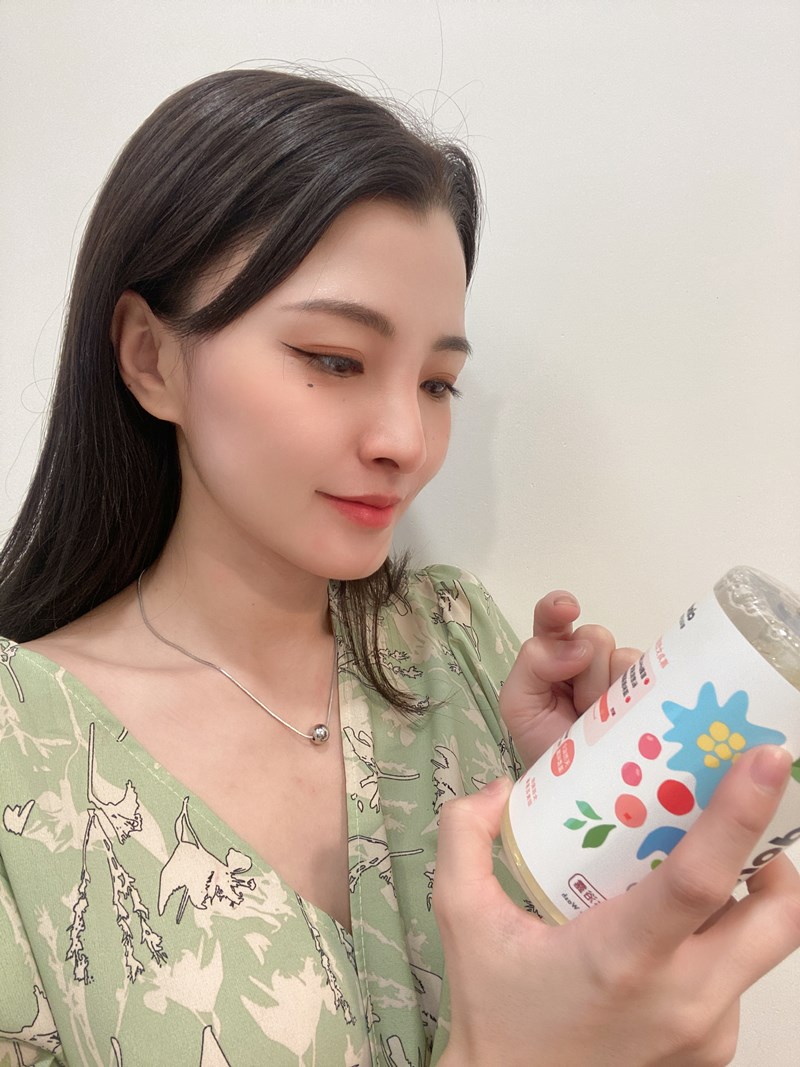 女人知己試用大隊,口碑行銷,部落客行銷,馨朵拉cindora 超溫柔天然沐浴露,馨朵拉,cindora,馨朵拉超溫柔天然沐浴露,女性專用,孕婦適用,生理期適用,全膚質適用,敏弱肌適用,pH4.8黃金比例,私密肌保養,一瓶洗全身,溫和不易刺激,散發甜美花果香,添加胺基酸,鎖水保濕