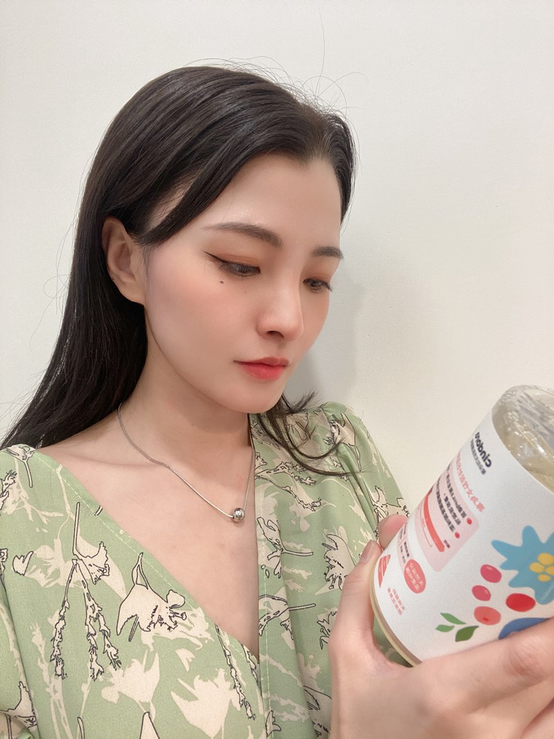 女人知己試用大隊,口碑行銷,部落客行銷,馨朵拉cindora 超溫柔天然沐浴露,馨朵拉,cindora,馨朵拉超溫柔天然沐浴露,女性專用,孕婦適用,生理期適用,全膚質適用,敏弱肌適用,pH4.8黃金比例,私密肌保養,一瓶洗全身,溫和不易刺激,散發甜美花果香,添加胺基酸,鎖水保濕