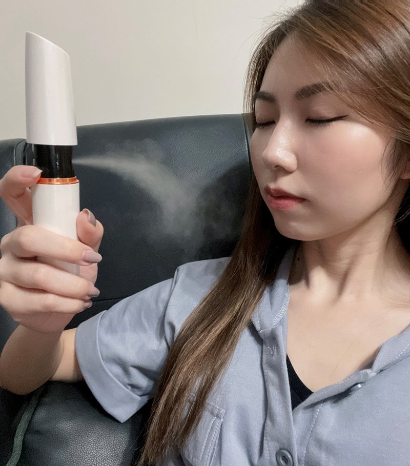 女人知己試用大隊,口碑行銷,部落客行銷,AMBER水素水美膚儀,AMBER水素水美膚儀,保濕,定妝,舒護,科技,時尚,氣霧細緻,氫水,感應環,日本保養,輕巧,取代日常化妝水,保濕噴霧,定妝噴霧,舒緩噴霧,充電＋純水＝即可使用