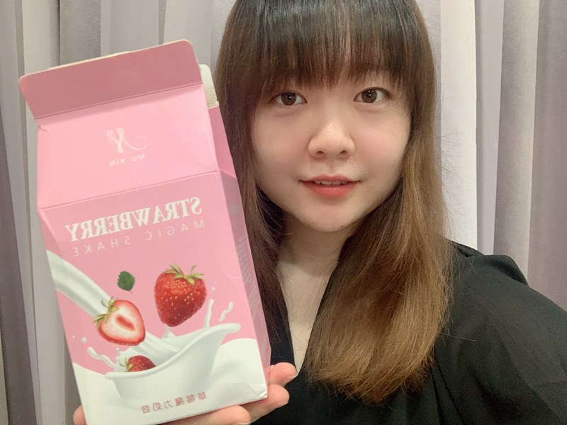 女人知己試用大隊,口碑行銷,部落客行銷,沐昕草莓膠原魔力奶昔,草莓膠原奶昔,添加綠咖啡豆,飽足感,喝起來口感很好喝,不會過於濃稠,搭配水果吃增進膠原蛋白吸收,排便順暢,補充膠原蛋白,皮膚變好,含有酵素