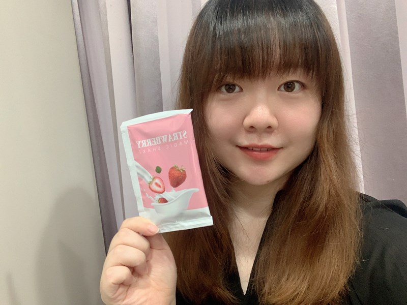 女人知己試用大隊,口碑行銷,部落客行銷,沐昕草莓膠原魔力奶昔,草莓膠原奶昔,添加綠咖啡豆,飽足感,喝起來口感很好喝,不會過於濃稠,搭配水果吃增進膠原蛋白吸收,排便順暢,補充膠原蛋白,皮膚變好,含有酵素