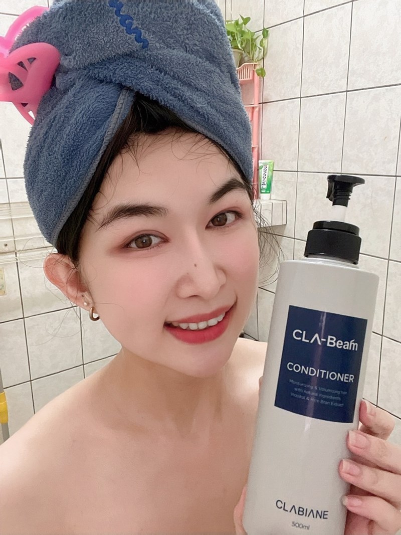 女人知己試用大隊,口碑行銷,部落客行銷,雅諾士植萃賦活禮盒組,植萃賦活禮盒組,植萃賦活淨化潔淨露,植萃賦活滋養護髮素,植萃賦活滋養頭皮安瓶,頭皮養護,居家頭皮保養,強健髮根,滋養頭皮,改善毛燥髮質,毛髮豐盈,調理頭皮,滋養毛髮,洗髮精推薦,髮品推薦