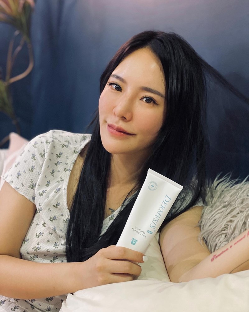 女人知己試用大隊,口碑行銷,部落客行銷,Dermesis迪敏施 Plus 涵鈣休異膚乳霜 滋潤型 120ml,Dermesis迪敏施,滋潤,保溼,舒緩,針對敏感性肌膚皮膚修護屏障,保溼性佳,更加滋潤,減緩水分散失,修護乾燥,有效預防皮膚乾裂,減少肌膚脫屑/脫皮,保濕舒緩,長效滋潤,俢護健康肌