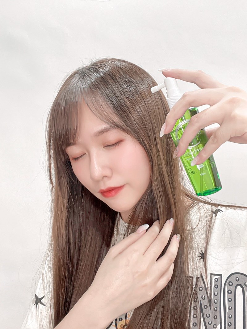 女人知己試用大隊,口碑行銷,部落客行銷,新技NEWART 降溫涼感三部曲,NEWART,降溫涼感三部曲,頭皮到身體降溫3°C,活氧茶樹頭皮保護液,OTP抗茵成份,去除多餘油脂,控油,抗屑,去除頭皮之不良氣味,頭皮清涼舒爽感,滋潤,舒緩,滋養頭皮,綠茶油切涼感洗髮精,解決油膩，頭髮清爽健康,跟頭髮毛燥，頭皮出油，塌髮說拜拜,使頭髮柔順富彈性,使秀髮氣味芳香,涼感降溫，去油舒緩對策,沁心茶香，清爽直透髮根,淨化頭皮,涼感舒爽的秘密,綠茶-3度C冰鎮舒緩青春露,有感降溫,幫肌膚做好防禦及補水，再降溫,幫肌膚做好隔離防衛戰