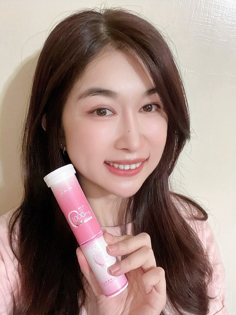 女人知己試用大隊,口碑行銷,部落客行銷,康萃 維生素C1000膠原發泡錠,BeeZin康萃,維生素C膠原發泡錠,1000mgVit.C,Vit.C膠原發泡錠,瑞莎,好氣色,促進膠原蛋白形成,促進鐵吸收,具抗氧化作用,粉紅蔓越莓口味