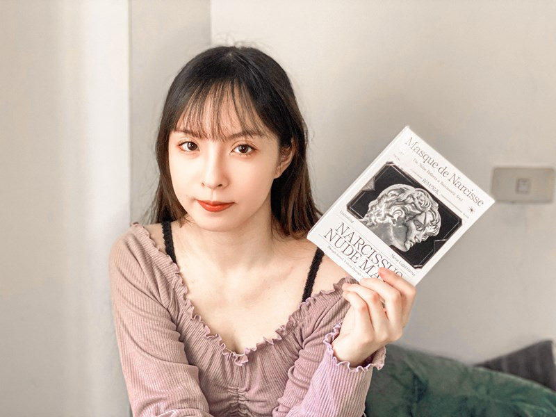 女人知己試用大隊,口碑行銷,部落客行銷,BEMORAL納西瑟斯裸妝面膜,散發柔滑光澤！月光閃粉，10分鐘達到隔離裸素顏,植物萃取日本林原生物糖類，含豐富鉀離子，幫助細胞保持滲透平衡，協助水份完整進入細胞,取用德國引領全球的「閃光粉特殊原料」並合乎歐盟法規，達最高品質與規範要求的安全成份,特級研發面膜紙採用日本紡織領先技術製作以棉籽絨為原料的再生纖維素的纖維組織，具優良的保水性,緊密服貼性,高度透明性,取得SGS檢驗認證,#裸妝面膜