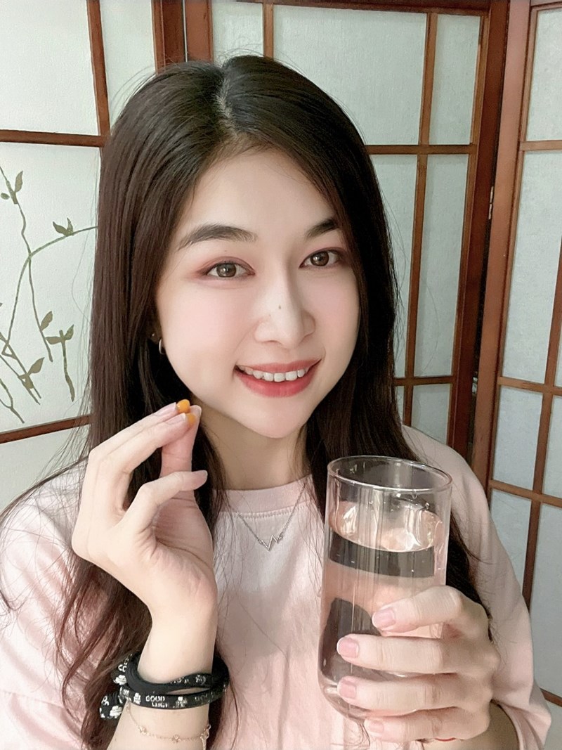 女人知己試用大隊,口碑行銷,部落客行銷,小先草本-薑黃亞麻仁籽油軟膠囊,薑黃推薦,薑黃素好處,薑黃吃法,薑黃油萃,亞麻仁籽油好處,保健食品品牌推薦,先河GOGO,小先草本,薑黃亞麻仁籽油軟膠囊