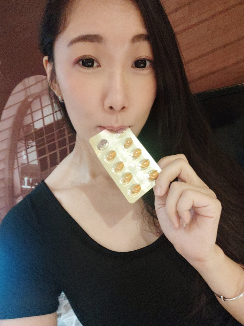女人知己試用大隊,口碑行銷,部落客行銷,小先草本-薑黃亞麻仁籽油軟膠囊,薑黃推薦,薑黃素好處,薑黃吃法,薑黃油萃,亞麻仁籽油好處,保健食品品牌推薦,先河GOGO,小先草本,薑黃亞麻仁籽油軟膠囊