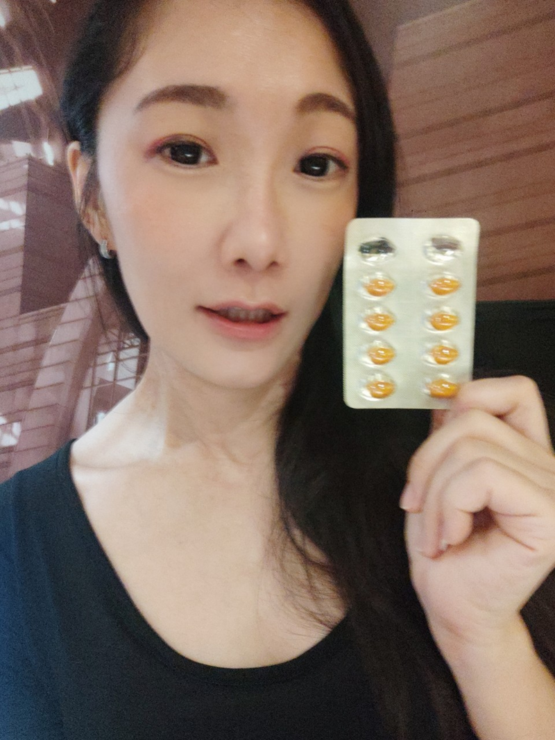 女人知己試用大隊,口碑行銷,部落客行銷,小先草本-薑黃亞麻仁籽油軟膠囊,薑黃推薦,薑黃素好處,薑黃吃法,薑黃油萃,亞麻仁籽油好處,保健食品品牌推薦,先河GOGO,小先草本,薑黃亞麻仁籽油軟膠囊