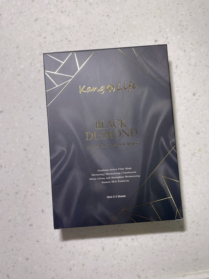 女人知己試用大隊,口碑行銷,部落客行銷,KANGLIFE 黑鑽石墨烯修護面膜,石墨烯修護面膜,植萃精華,六角網紋,均勻分布每次肌膚,採用石墨烯材料，打造獨家六角網膜,石墨烯舒緩疲倦的肌膚,舒緩肌膚壓力,淨白,溫和肌膚,修護,防止肌膚老化,30ml植萃精華液,1片抵6片,SGS安心認證,KANGLIFE 敏感肌專家,敏感肌可用