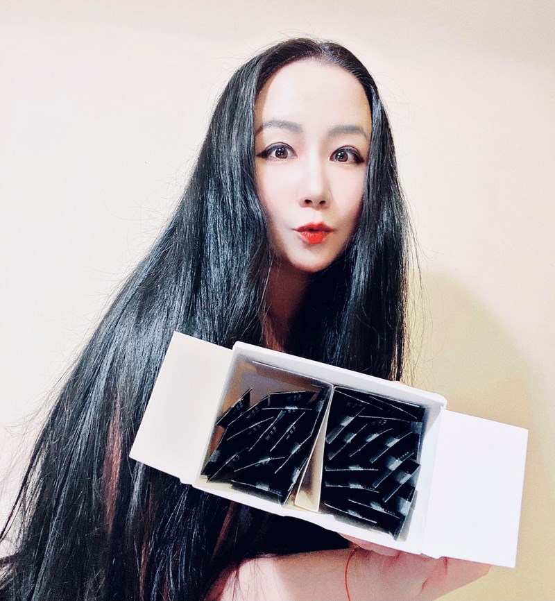 女人知己試用大隊,口碑行銷,部落客行銷,Evolsense璦研司  喚原輕飲Back to 17 Youth drink,Evolsense璦研司 喚原輕飲,添加非洲芒果籽（輕盈）,綠咖啡豆+柑橘瓜拿納（燃燒）,仙人掌萃取（分解）,金針菇萃取（淨空）,白腎豆（攔截）,吃貨速攻配方,便利,順暢,快速,多國官方認證及獎項，專利製成好安心,直接撕開食用或加入100ml冷水沖泡飲用