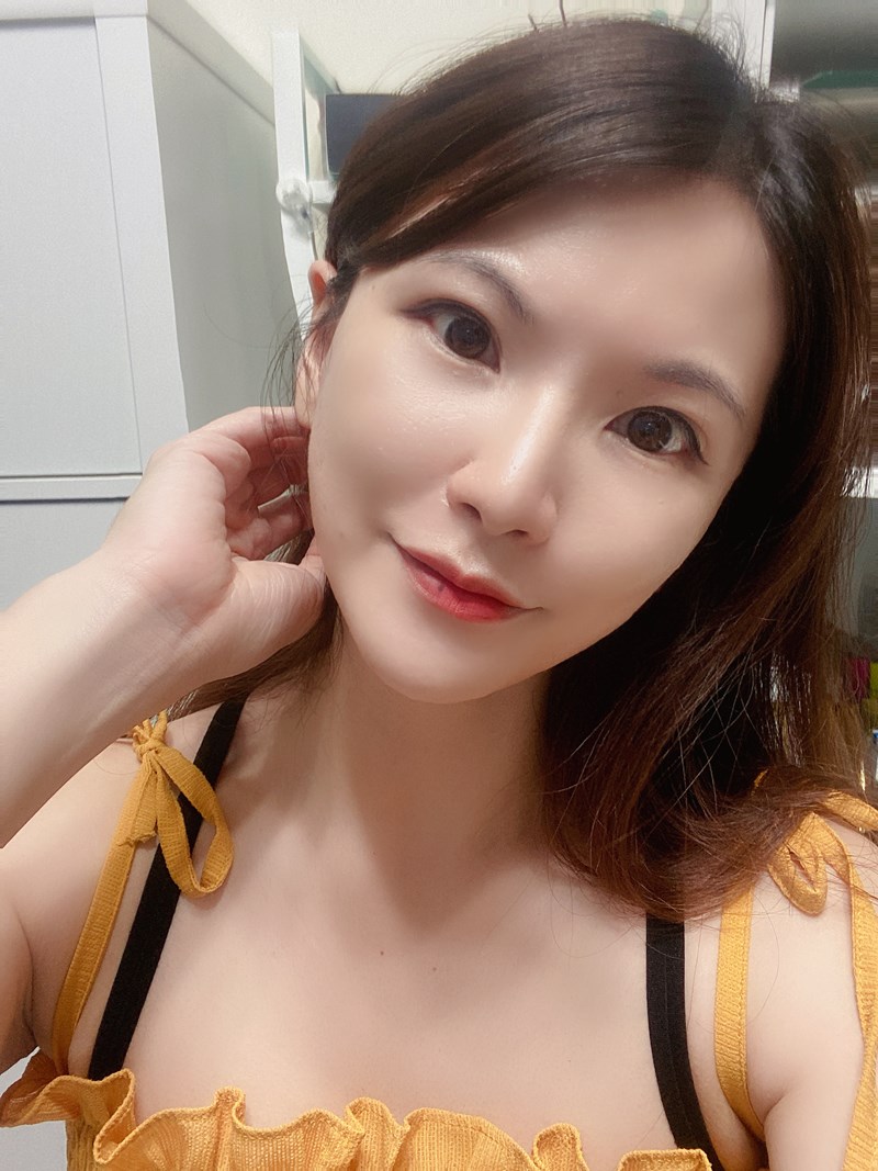 女人知己試用大隊,口碑行銷,部落客行銷,女神製造美學 霧眉達人PatryGirl,女神製造美學,霧眉達人,PatryGirl,輕奢霧眉,全程舒適安心,操作完立即自然,無結痂過度期,頂級技術,完整衛教說明,植物性色乳SGS認證安全合格有保障,一人一套操作工具衛生嚴格把關,霧眉技術超自然,老師技術資深,操作很放心,老師一直在進修技術,不同於一般霧眉師做完變成海苔眉,老師很細心每一個步驟都會關心我的感受,畫完眉型也都會用工具確認仔細,不會做成高低眉,眉毛的顏色也都會細心討論讓我挑選,眉型也會詢問我的喜好,如果不知道也沒關係,老師會設計最適合的,用國外進口的優質穩定度高的色乳，才不會後期紅眉藍眉,價格很實在技術又是神級