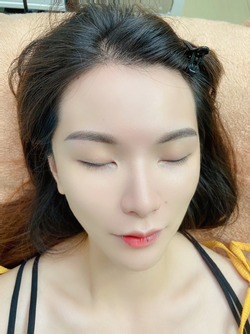 女人知己試用大隊,口碑行銷,部落客行銷,女神製造美學 霧眉達人PatryGirl,女神製造美學,霧眉達人,PatryGirl,輕奢霧眉,全程舒適安心,操作完立即自然,無結痂過度期,頂級技術,完整衛教說明,植物性色乳SGS認證安全合格有保障,一人一套操作工具衛生嚴格把關,霧眉技術超自然,老師技術資深,操作很放心,老師一直在進修技術,不同於一般霧眉師做完變成海苔眉,老師很細心每一個步驟都會關心我的感受,畫完眉型也都會用工具確認仔細,不會做成高低眉,眉毛的顏色也都會細心討論讓我挑選,眉型也會詢問我的喜好,如果不知道也沒關係,老師會設計最適合的,用國外進口的優質穩定度高的色乳，才不會後期紅眉藍眉,價格很實在技術又是神級