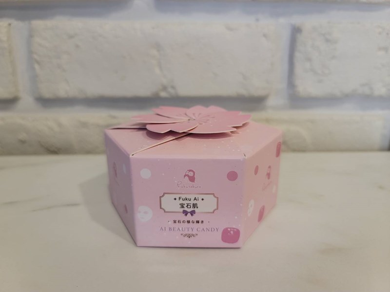 女人知己試用大隊,口碑行銷,部落客行銷,Fukusakura 面膜智能寶石肌,美膚神器,敷面膜的好朋友,AI智能,日本共同研發,日本認定製品證明書,宅在家的保濕神器,免插電,提升敷面膜效能,藉由電及水的引導幫助保養品吸收,居家輕巧智能美肌保養,攜帶便利,隨時都能保養,聰明按鈕智能設計,自由調整保養強度