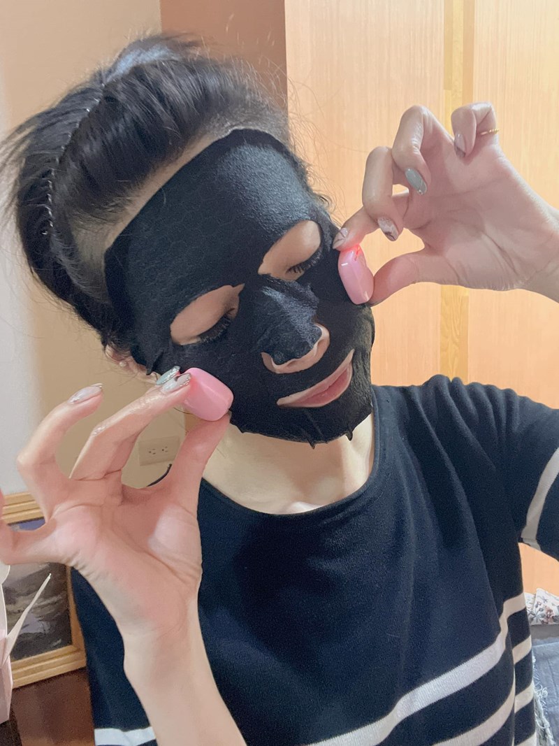 女人知己試用大隊,口碑行銷,部落客行銷,Fukusakura 面膜智能寶石肌,美膚神器,敷面膜的好朋友,AI智能,日本共同研發,日本認定製品證明書,宅在家的保濕神器,免插電,提升敷面膜效能,藉由電及水的引導幫助保養品吸收,居家輕巧智能美肌保養,攜帶便利,隨時都能保養,聰明按鈕智能設計,自由調整保養強度