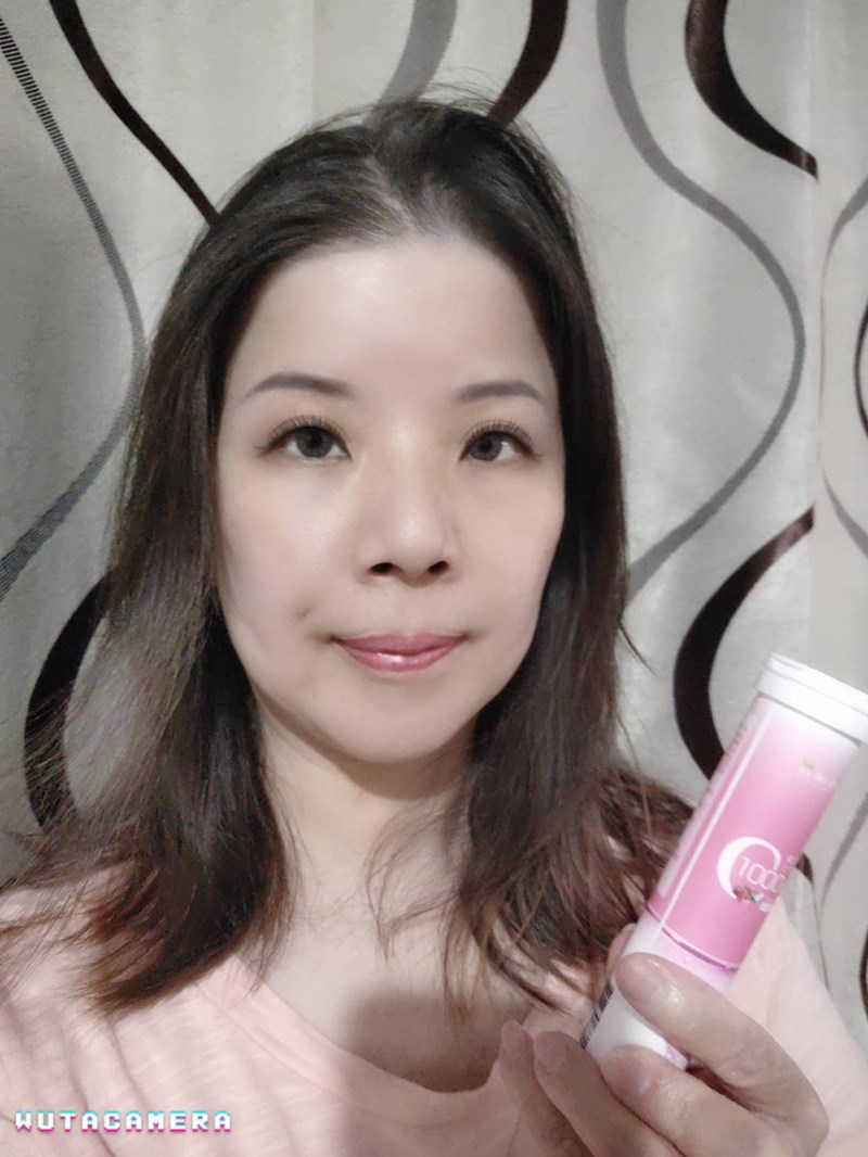 女人知己試用大隊,口碑行銷,部落客行銷,康萃 維生素C1000膠原發泡錠,BeeZin康萃,維生素C膠原發泡錠,1000mgVit.C,Vit.C膠原發泡錠,瑞莎,好氣色,促進膠原蛋白形成,促進鐵吸收,具抗氧化作用,粉紅蔓越莓口味