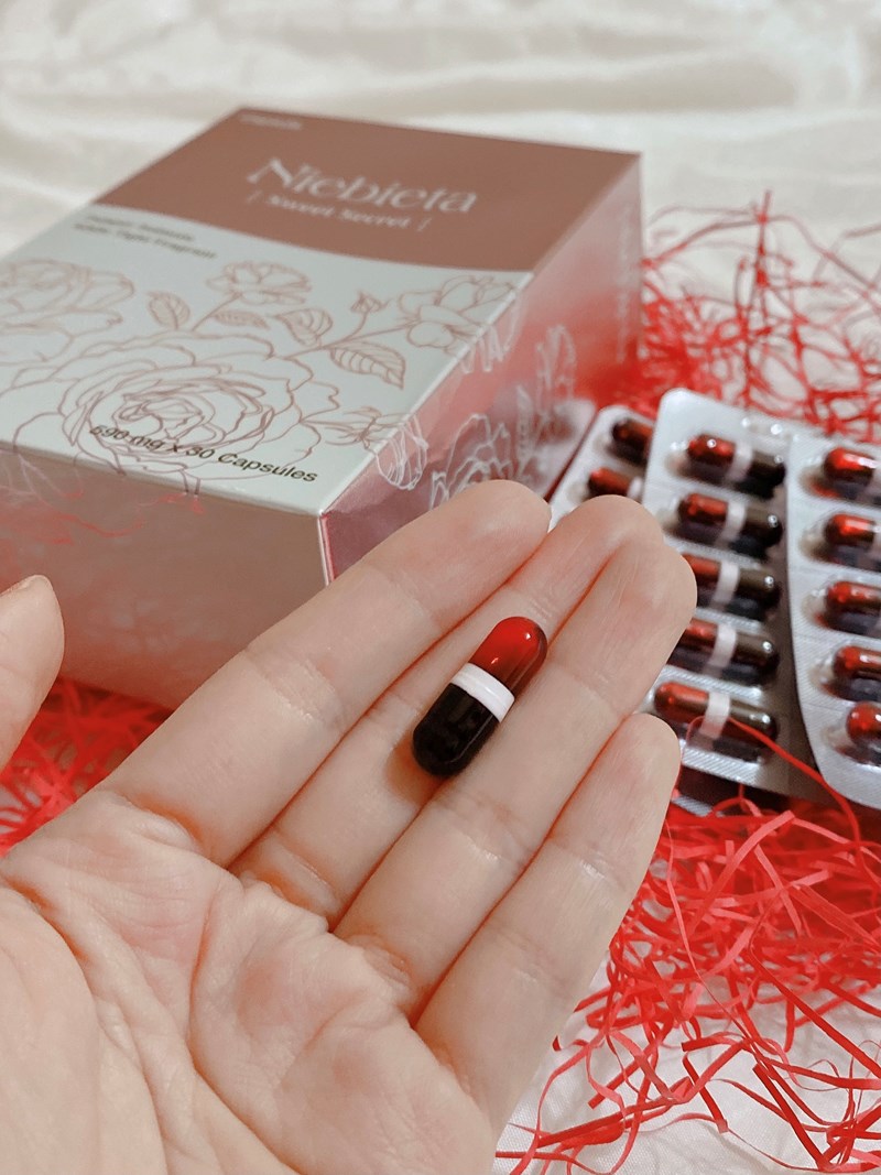 女人知己試用大隊,NIEBIETA私密舒,女性私密問題,抑菌,抗老,琉璃苣油精萃,玫瑰精油,硒酵母,膠原蛋白,玻尿酸,水嫩,緊實,白晳