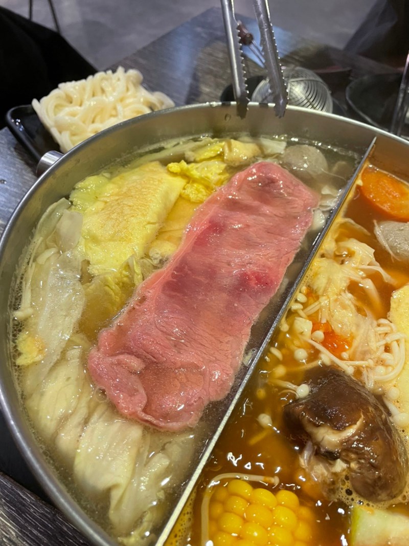 女人知己試用大隊,口碑行銷,部落客行銷,海陸雙人套餐,中壢火鍋推薦,中壢聚餐,中原火鍋推薦,中壢和牛,源自蘆洲正官,中壢火鍋,桃園火鍋,中壢鍋物推薦,中壢上官木桶鍋,上官木桶鍋