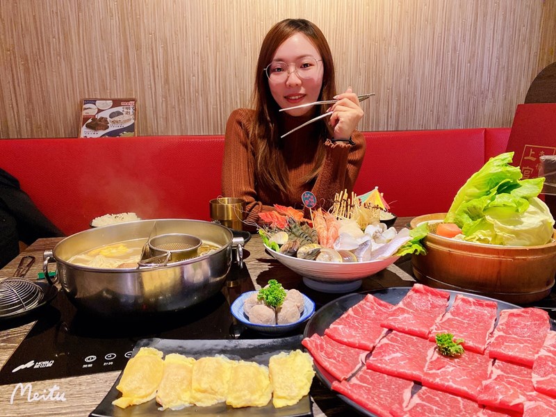 女人知己試用大隊,口碑行銷,部落客行銷,海陸雙人套餐,中壢火鍋推薦,中壢聚餐,中原火鍋推薦,中壢和牛,源自蘆洲正官,中壢火鍋,桃園火鍋,中壢鍋物推薦,中壢上官木桶鍋,上官木桶鍋